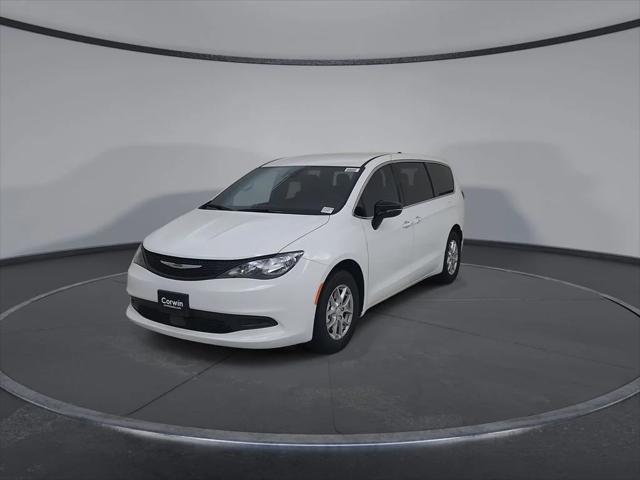 2027 Chrysler Pacifica LX