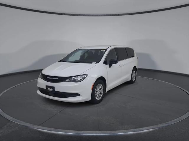 2027 Chrysler Pacifica LX