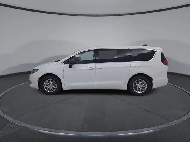 2027 Chrysler Pacifica LX