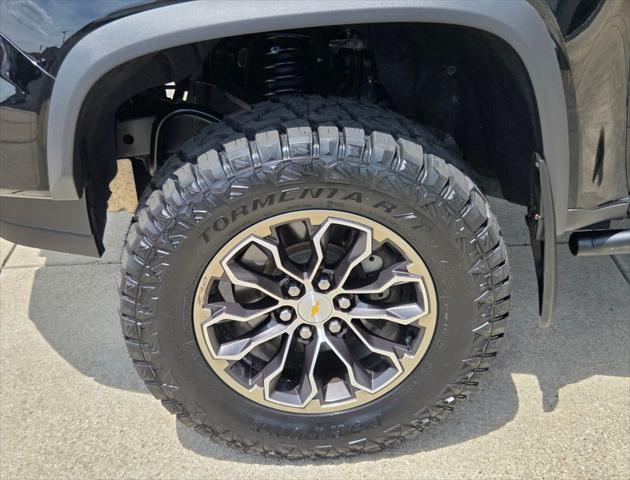 2022 Chevrolet Colorado 4WD Crew Cab Short Box ZR2