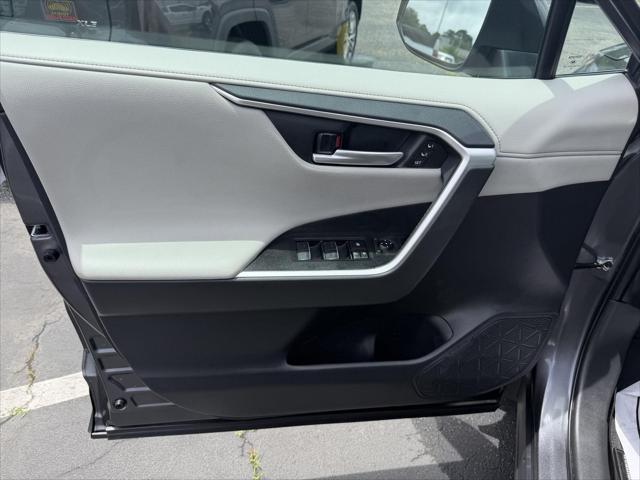 2025 Toyota RAV4 Hybrid Limited