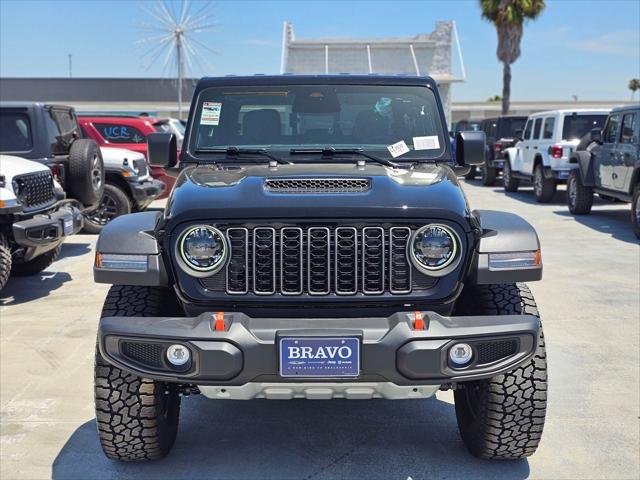2026 Jeep Gladiator GLADIATOR MOJAVE 4X4