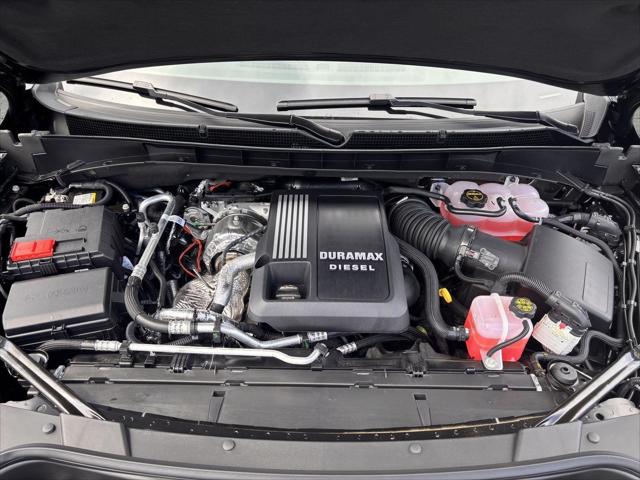 2026 GMC Yukon 4WD AT4
