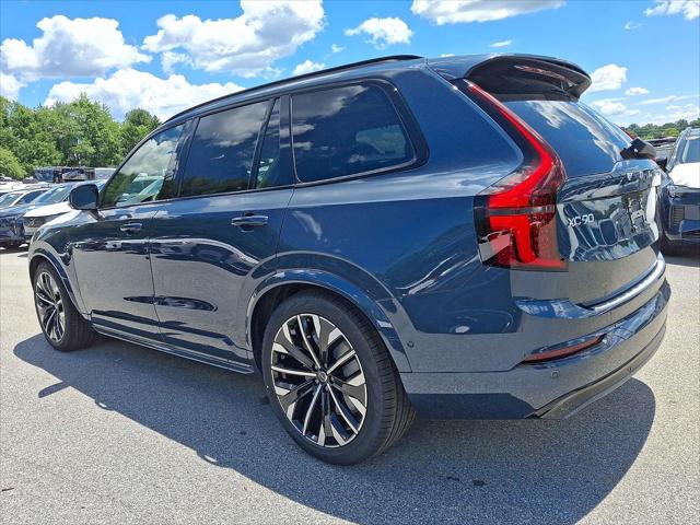 2026 Volvo XC90 Plug-In Hybrid Ultra Dark Theme, T8 AWD, Electric/Gasoline, 6 Seats