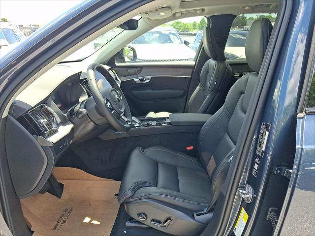 2026 Volvo XC90 Plug-In Hybrid Ultra Dark Theme, T8 AWD, Electric/Gasoline, 6 Seats