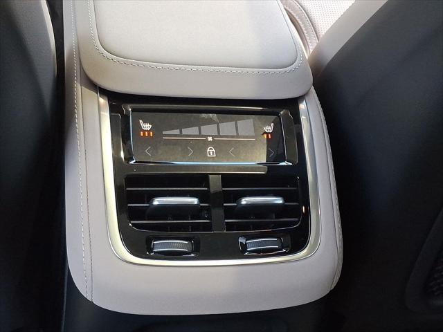 2026 Volvo XC90 Plug-In Hybrid Ultra, T8 AWD, Electric/Gasoline, Bright, 6 Seats