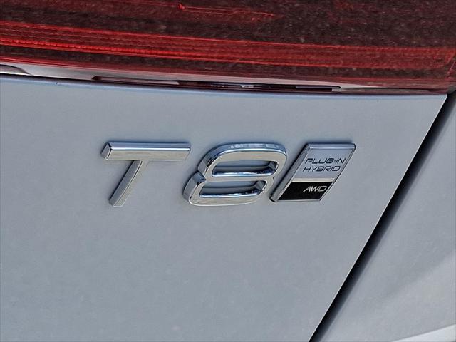 2026 Volvo XC60 Plug-In Hybrid Plus, T8 AWD Electric/Gasoline, Dark