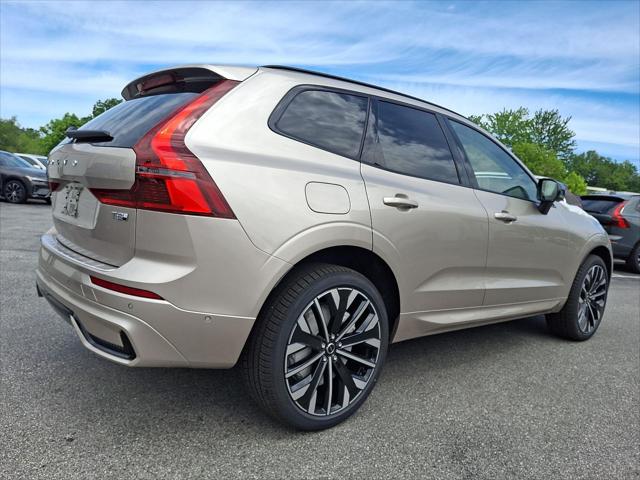 2026 Volvo XC60 Plug-In Hybrid Ultra, T8 AWD Electric/Gasoline, Dark