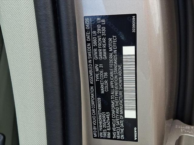 2026 Volvo XC60 Plug-In Hybrid Ultra, T8 AWD Electric/Gasoline, Dark