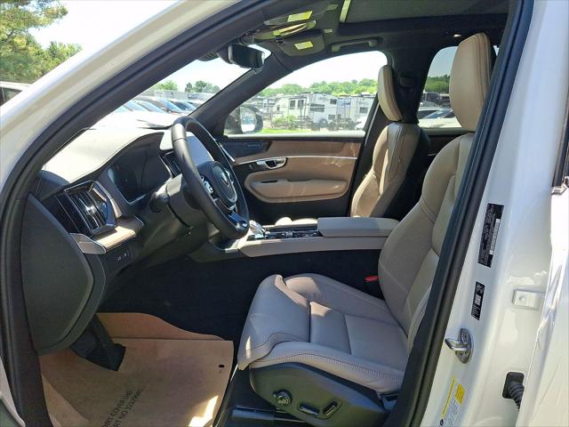 2026 Volvo XC90 Plug-In Hybrid Ultra Dark Theme, T8 AWD, Electric/Gasoline, 6 Seats