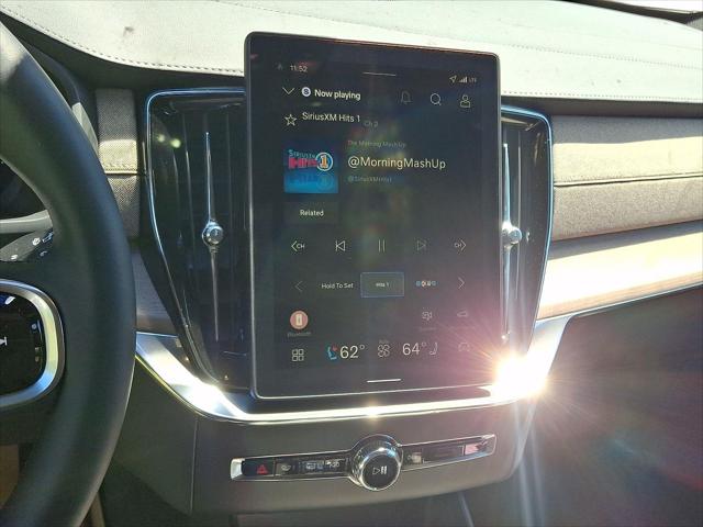 2026 Volvo XC90 Plug-In Hybrid Ultra Dark Theme, T8 AWD, Electric/Gasoline, 6 Seats