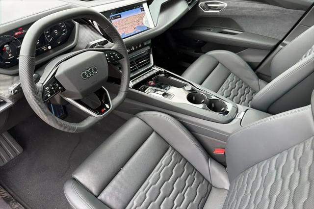 2026 Audi e-tron GT Premium Plus quattro