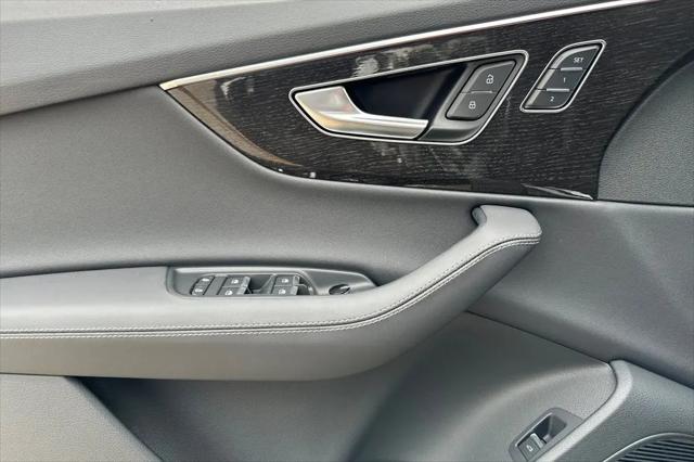 2026 Audi Q7 Premium Plus TFSI quattro tiptronic