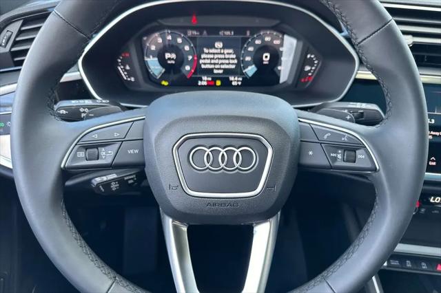 2025 Audi Q3 Premium 45 TFSI S line quattro Tiptronic