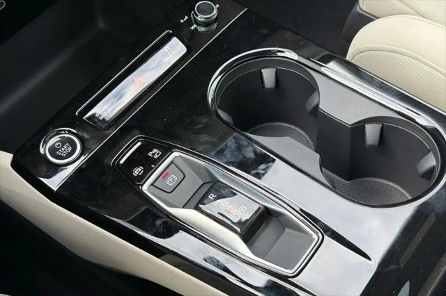 2027 Audi Q6 e-tron Prestige