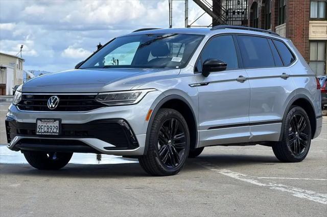 2022 Volkswagen Tiguan 2.0T SE R-Line Black