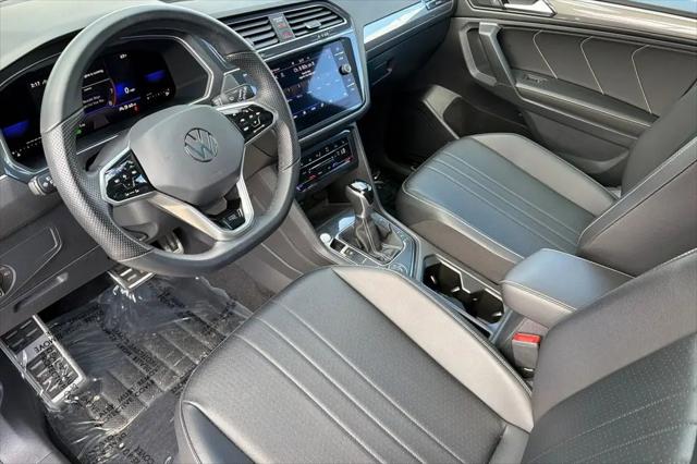 2022 Volkswagen Tiguan 2.0T SE R-Line Black