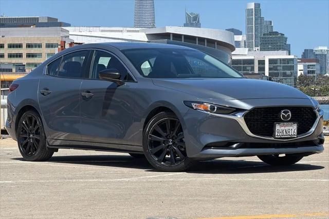 2023 Mazda Mazda3 2.5 S Carbon Edition