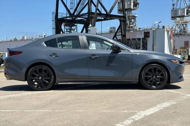 2023 Mazda Mazda3 2.5 S Carbon Edition