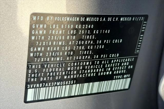 2023 Volkswagen Tiguan 2.0T SE