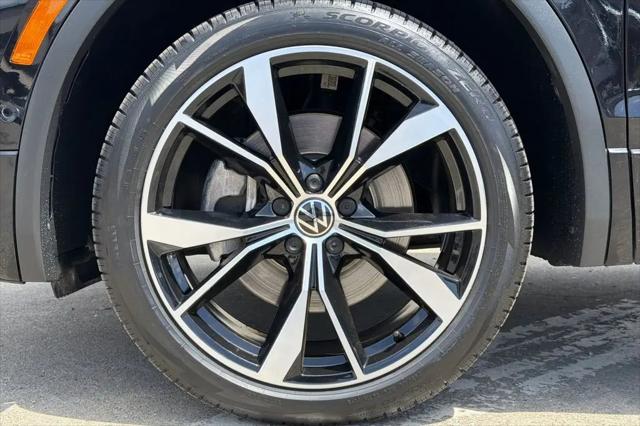 2022 Volkswagen Tiguan 2.0T SEL R-Line