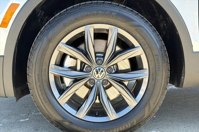 2023 Volkswagen Tiguan 2.0T SE