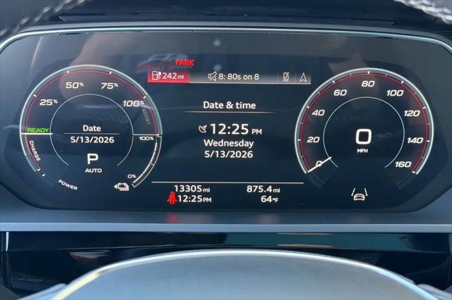 2024 Audi e-tron S line Premium Plus quattro