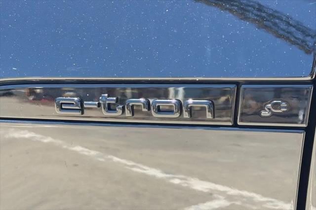 2024 Audi e-tron S line Premium Plus quattro