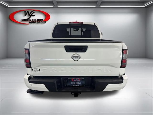 2026 Nissan Frontier Crew Cab SV 4x2