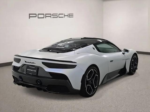 2022 Maserati C20 Standard