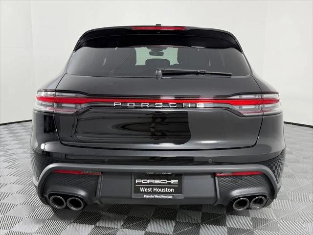 2026 Porsche Macan Macan