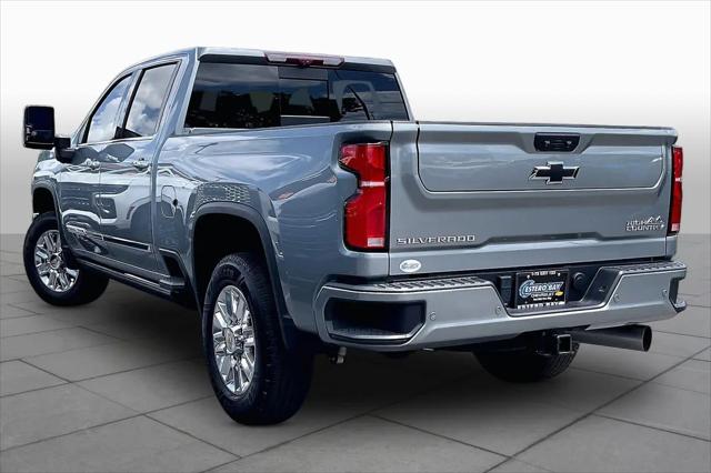2025 Chevrolet Silverado 2500HD 4WD Crew Cab Standard Bed High Country
