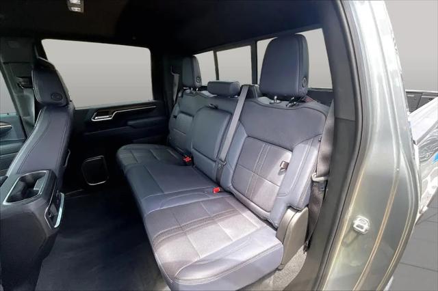 2025 Chevrolet Silverado 2500HD 4WD Crew Cab Standard Bed High Country