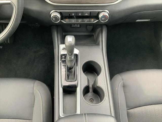 2025 Nissan Altima SV FWD