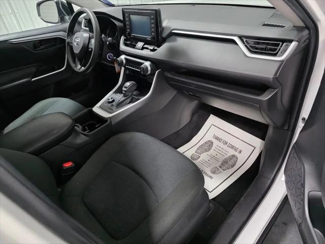 2022 Toyota RAV4 Hybrid LE