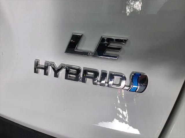 2022 Toyota RAV4 Hybrid LE
