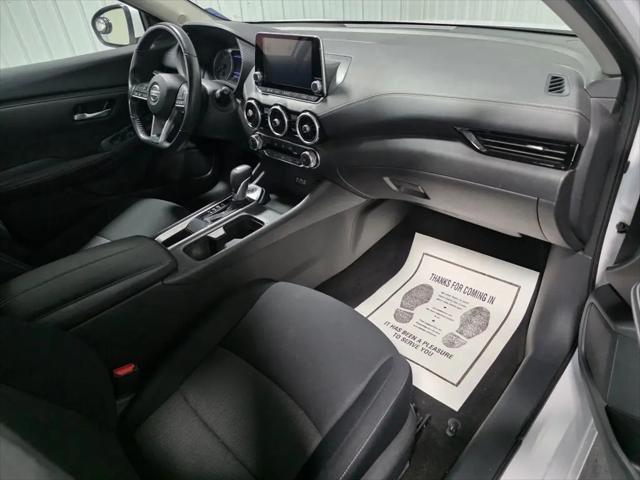 2022 Nissan Sentra SV Xtronic CVT