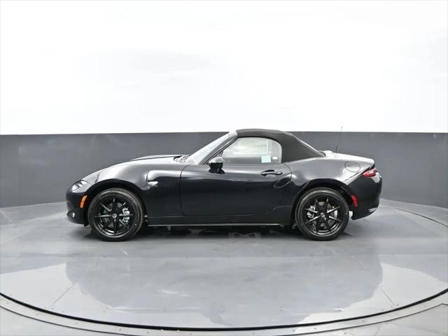 2026 Mazda MX-5 Sport