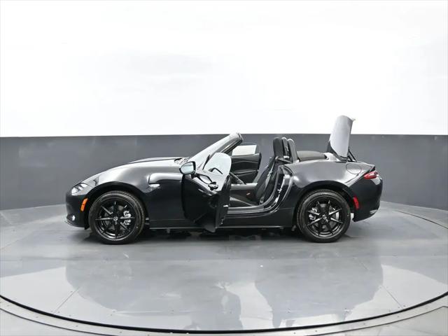 2026 Mazda MX-5 Sport