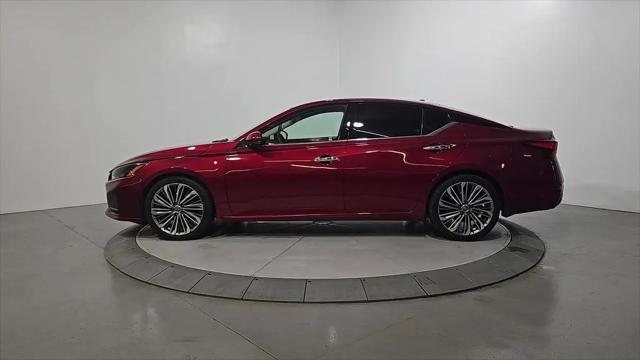 2023 Nissan Altima SL FWD