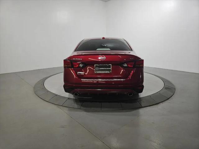 2023 Nissan Altima SL FWD