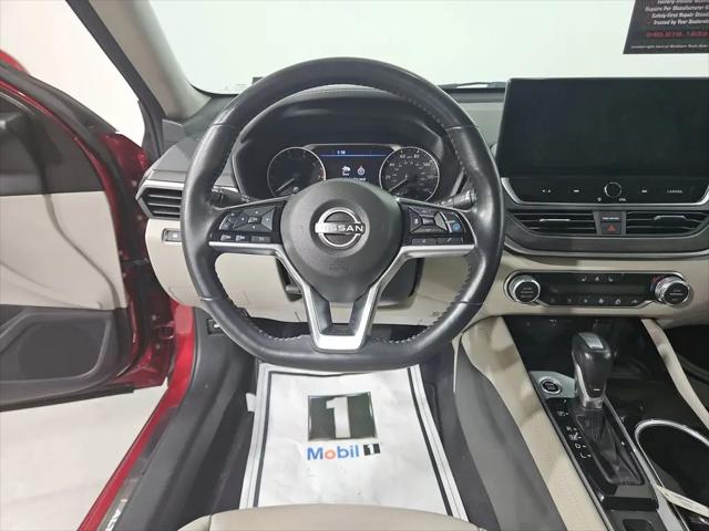 2023 Nissan Altima SL FWD