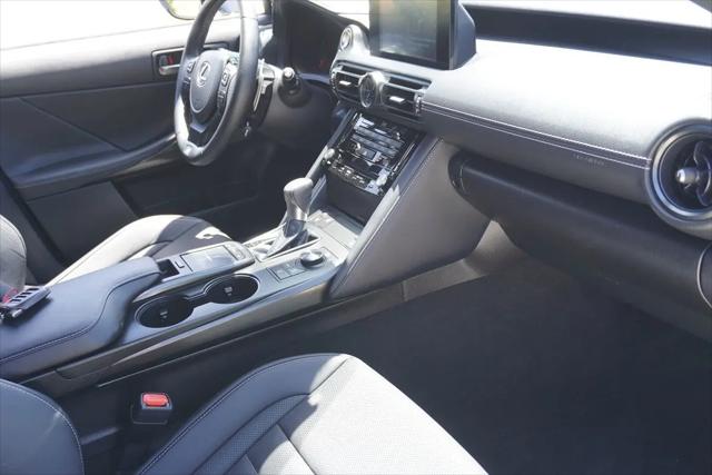 2025 Lexus IS 350 F SPORT