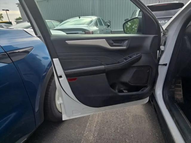 2022 Ford Escape S