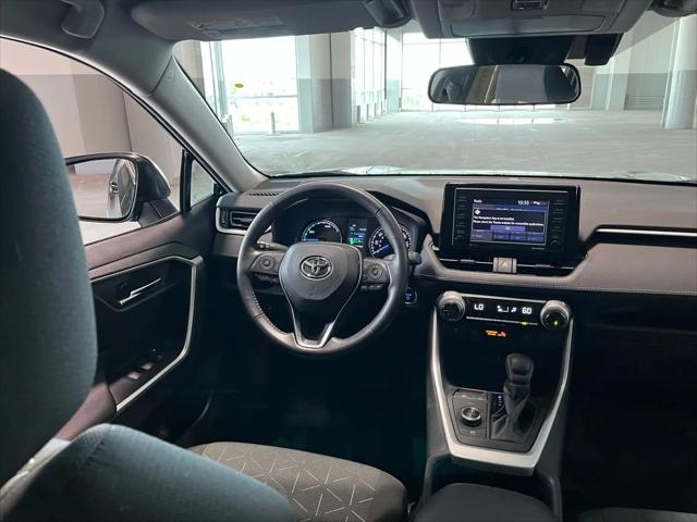 2022 Toyota RAV4 Hybrid XLE