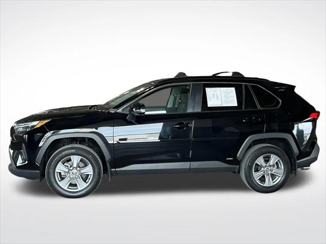 2022 Toyota RAV4 Hybrid XLE