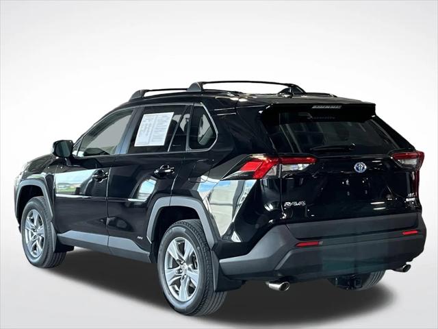 2022 Toyota RAV4 Hybrid XLE