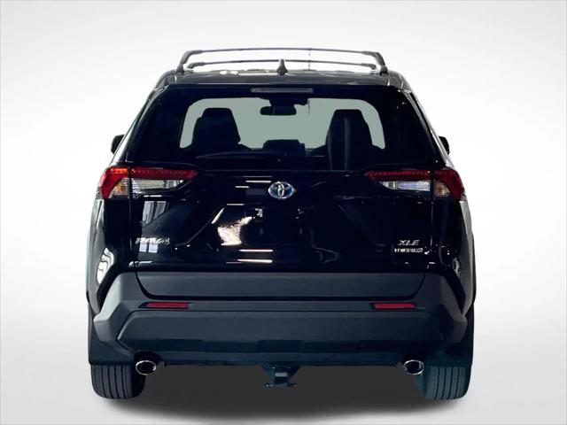 2022 Toyota RAV4 Hybrid XLE