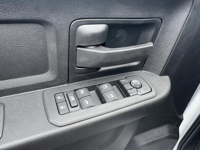 2026 Ram 3500 Tradesman Crew Cab 4x4 8 Box
