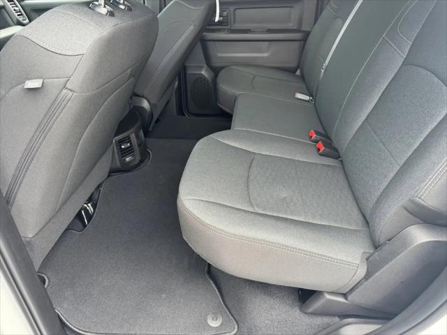 2026 Ram 3500 Tradesman Crew Cab 4x4 8 Box